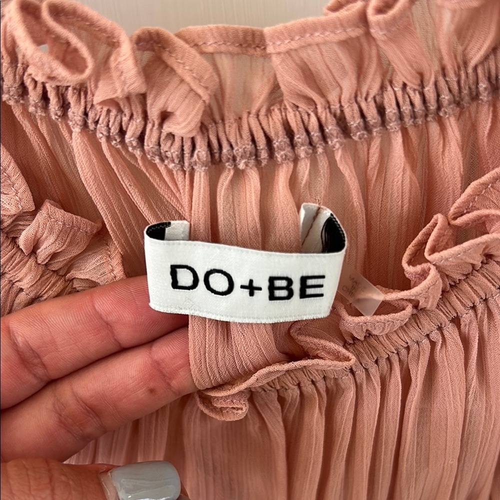 Elegant Blush Ruffled Blouse - pale pink🌿 - Picture 2 of 6